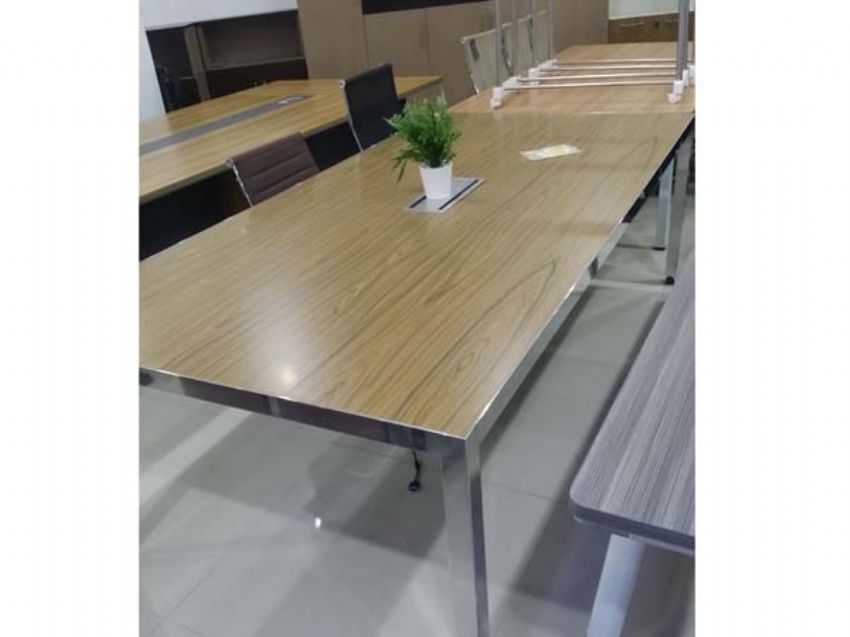 點(diǎn)擊查看詳細(xì)信息<br>標(biāo)題：會議桌系列案例 閱讀次數(shù)：1009